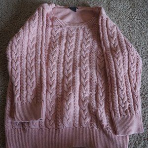 Pink 3/4 sleeve sweater size small